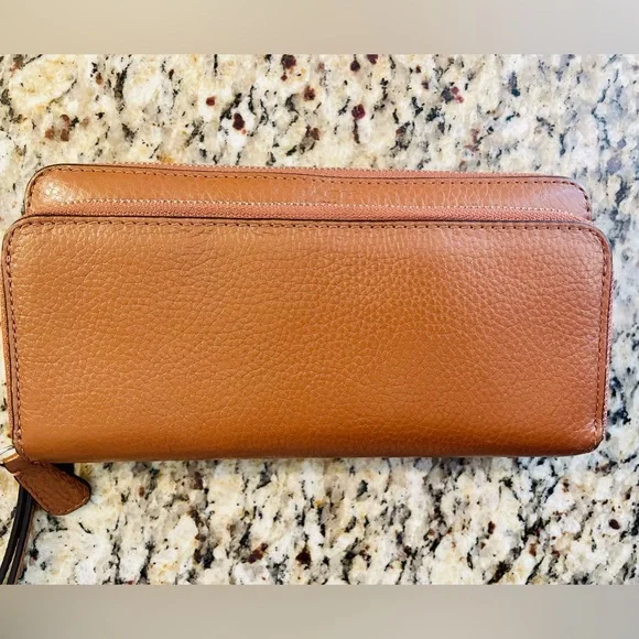 Authentic Coach double zip wallet in saddle brown